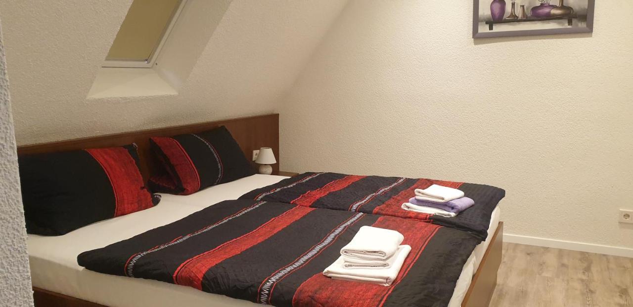 Hotel Stella Netphen Екстер'єр фото